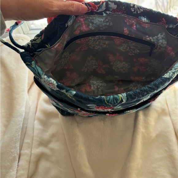Vera Bradley Floral Women's makeup/jewelry drawstring bag - Picture 5 of 6